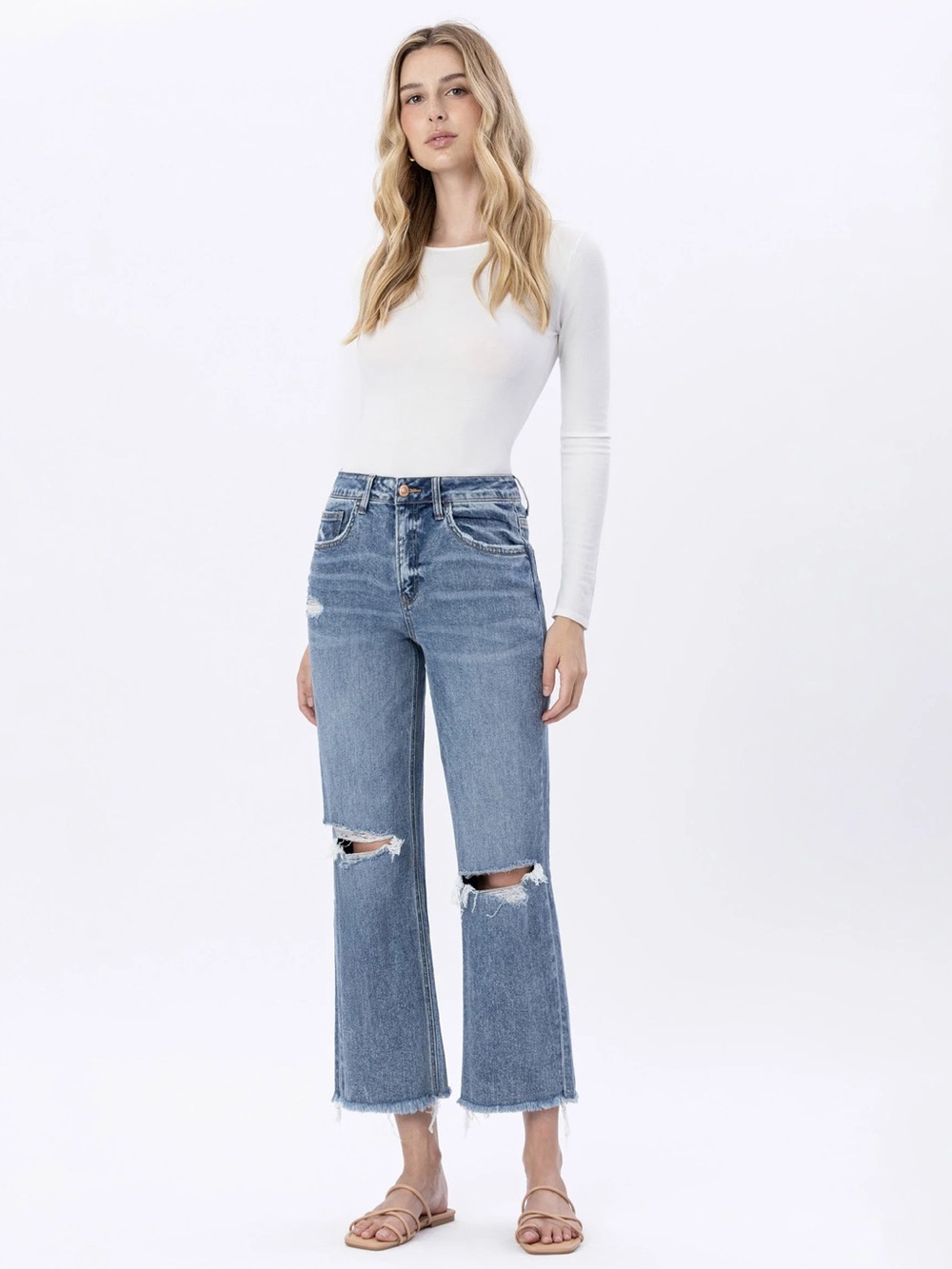 Flying Monkey Punctual High Rise Distressed Dad Jeans Light Wash Size 28 EUC